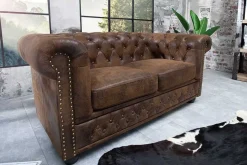 Chesterfield 2-Sitzer Sofa 150cm antik braun Microfaser Federkern Knopfheftung