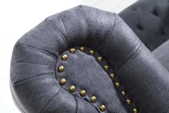 Chesterfield 2-Sitzer Sofa 150cm antik grau Microfaser Federkern Knopfheftung