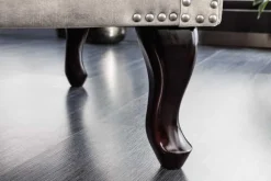 Design Ohrensessel CHESTERFIELD 105cm champagner beige Samt silber Ziernieten