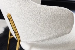 Design Stuhl VOGUE weiß Bouclé goldene Metallbeine