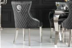 Eleganter Stuhl CASTLE DELUXE grau Samt Löwenkopf Chesterfield Design Esszimmerstuhl Nieten