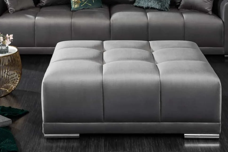 Extravaganter Hocker ELEGANCIA 110cm silbergrau Samt mit Ziersteppung