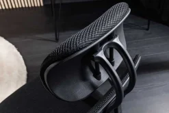 Höhenverstellbarer Bürostuhl YOGA schwarz Butterfly-Mechanik drehbar mit Armlehne